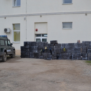 Treisprezece focuri de armă la frontiera de nord