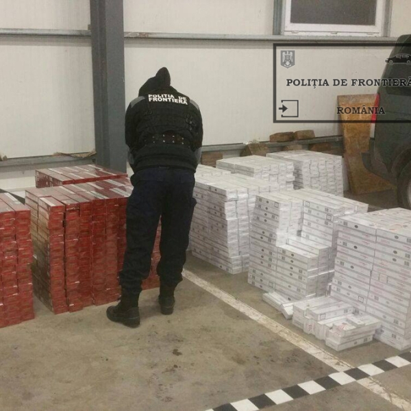 Aproximativ 16.700 pachete tigari de contrabanda confiscate de politistii de frontiera