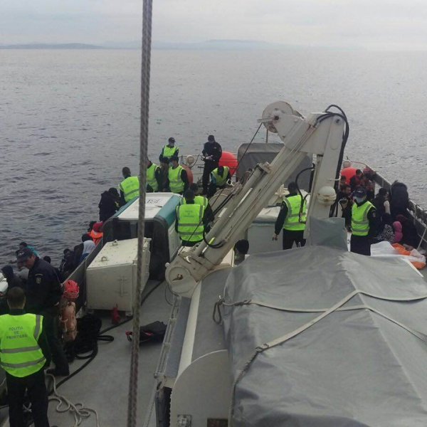 Approximately 100 people rescued in the Aegean Sea by border policemen during Frontex mission in Greece