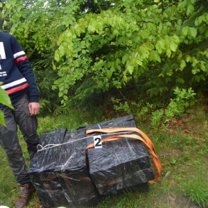 6.000 pachete de ţigări confiscate la frontiera de nord