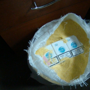 Peste 25.000 pachete ţigări confiscate de către poliţiştii de frontieră