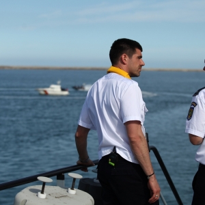 Poliţiştii de frontieră din cadrul Gărzii de Coastă, „sprijiniţi” în misiune de Dragoş Bucurenci