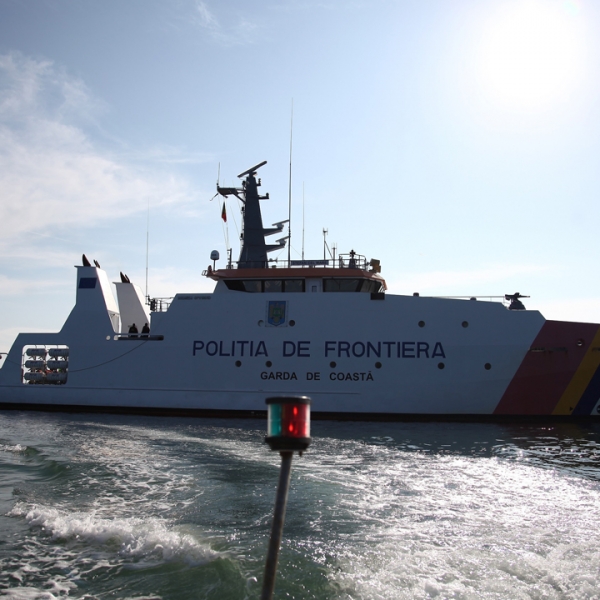 Poliţiştii de frontieră din cadrul Gărzii de Coastă, "sprijiniţi" în misiune de Dragoş Bucurenci