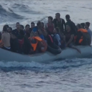 Navele Poliţiei de Frontieră continuă acţiunile de salvare în Marea Egee - 86 persoane aflate în pericol de înec au fost recuperate din mare şi predate autorităţilor elene