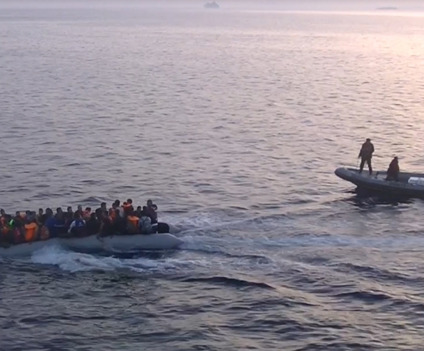 Romanian vessels continue rescue actions in the Aegean Sea. 86 People in danger of drowning Rescued and turned over to the Greek authorities