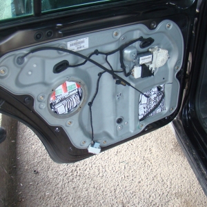 Acţiuni în forţă la frontiera de nord pentru depistarea contrabandiştilor de ţigări