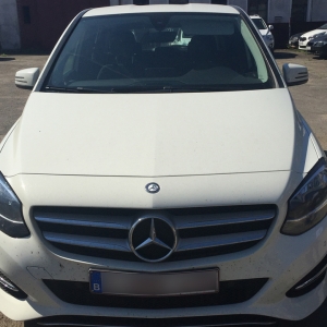 Autoturism Mercedes căutat în Belgia, depistat la P.T.F. Nădlac