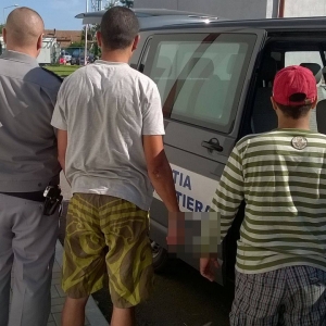 Doi marocani, depistaţi la frontiera de sud-vest