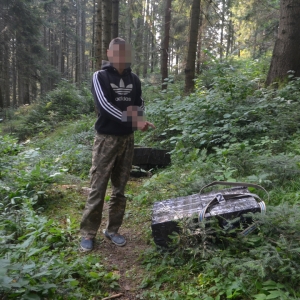 Aproximativ 10.000 pachete ţigări de contrabandă depistate în ultimele 24 de ore la frontiera de nord a României