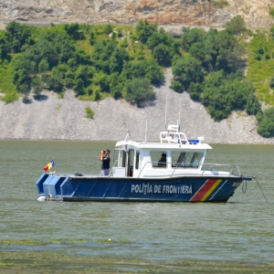 Pescari sârbi, depistaţi în apele teritoriale românești ale fluviului Dunărea