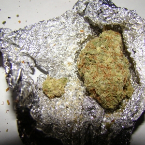 Doi cetăţeni turci, depistaţi cu marijuana în torpedoul maşinii