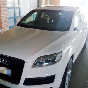 Audi Q7 căutat în Italia, depistat la P.T.F. Borş