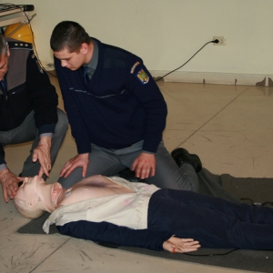 Mai mult de 3 candidaţi înscrişi pe un loc la