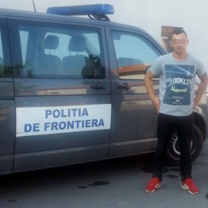 Doi tineri din Kosovo, depistaţi într-un lan de