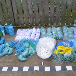 Percheziţii la domiciliile unor tulceni suspectaţi de