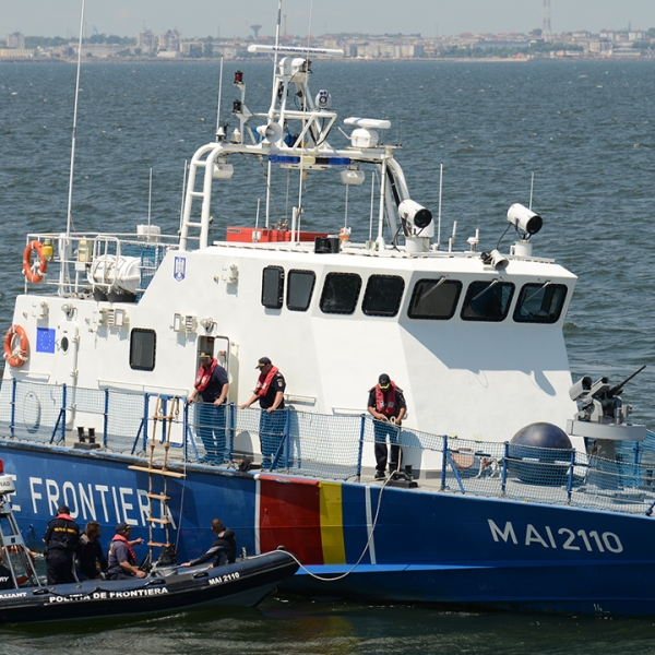Poliţiştii de frontieră constănţeni au ajutat un marinar georgian care avea probleme de sănătate