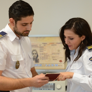 Posturi vacante scoase la concurs pentru structurile