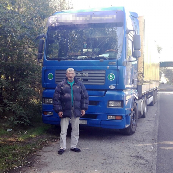 Un șofer de camion aflat sub influența băuturilor alcoolice a intrat pe contrasens în Punctul de Trecere a Frontierei Valea lui Mihai