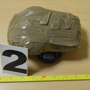 Cetăţean român, prins in flagrant cand