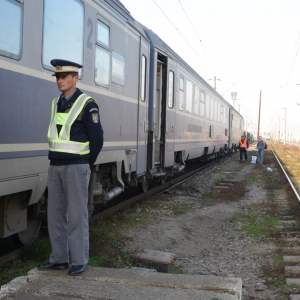 Şapte cetăţeni pakistanezi, depistaţi în timp ce