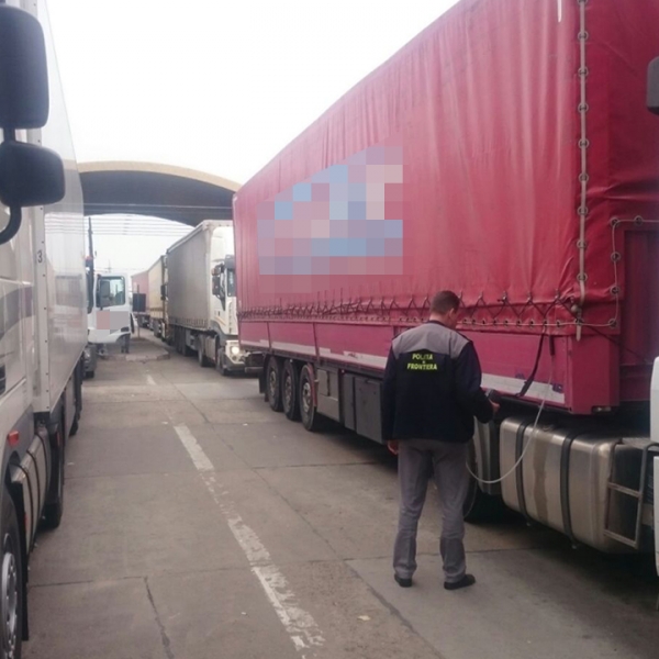 Cetăţean pakistanez depistat în PTF Giurgiu, în timp ce încerca să evite controlul de frontieră