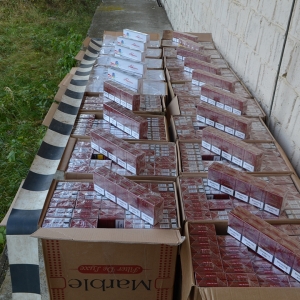 14.000 pachete de tigări de contrabandă confiscate la