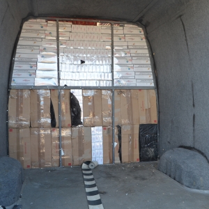 Ţigări în valoare de 445.000 lei confiscate la