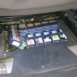 Cinci cetăţeni români cercetaţi pentru