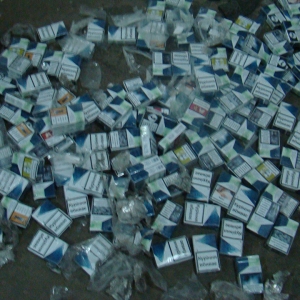 Ţigări în valoare de 100.000 lei conficate la