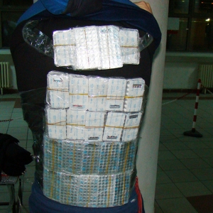 Substanţe anabolizante ascunse pe corp, depistate în Albiţa