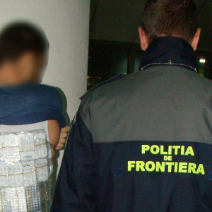 Substanţe anabolizante ascunse pe corp, depistate în Albiţa