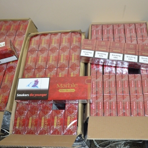 65.000 pachete ţigări susceptibile a fi contrafăcute, confiscate în Portul Constanţa Sud Agigea