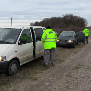 19 migranti din Irak si cinci călăuze bulgare, depistati de poliţiştii de frontieră constănţeni
