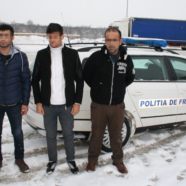 Doi cetăţeni turci și un sirian au încercat sa intre ilegal în România prin P.T.F. Calafat