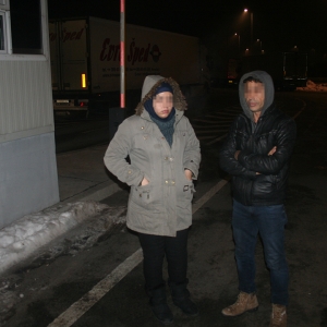 Doi bărbați și o femei din Siria opriți la frontiera de sud