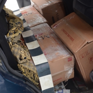 Peste 18.000 pachete cu țigări de contrabandă, confiscate la frontiera de nord