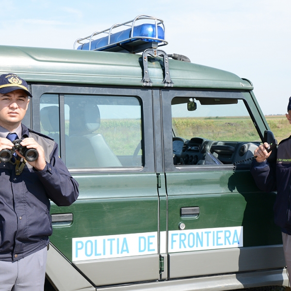 Un polițist de frontieră a respins categoric oferta unui cetățean ucrainean de a-l sprijini în contrabanda cu țigări