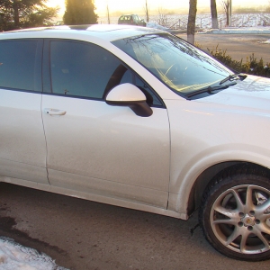 Autoturism Porsche Cayenne în valoare de 50.000 euro, căutat în Italia, depistat la P.T.F. Siret