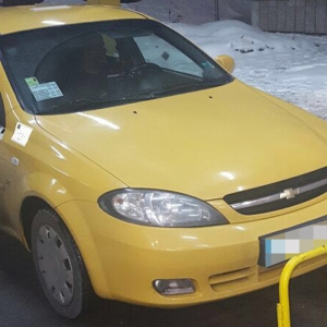 O familie de cetățeni străini cu documente false, depistată la P.T.F. Giurgiu