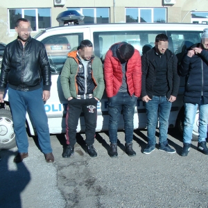 Rețea de trafic de migranți destructurată