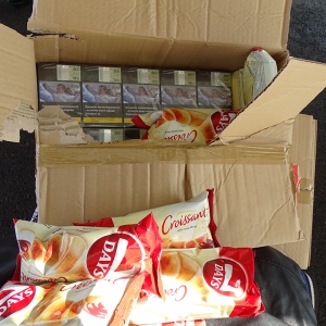 1.500 pachete țigări fără documente legale, confiscate de poliţiştii de frontieră giurgiuveni