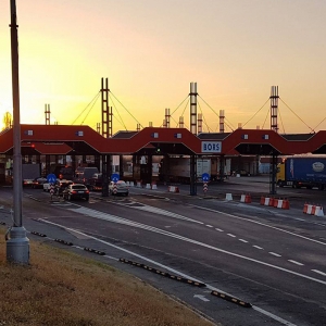 Cetăţean român cu permis de conducere suspendat