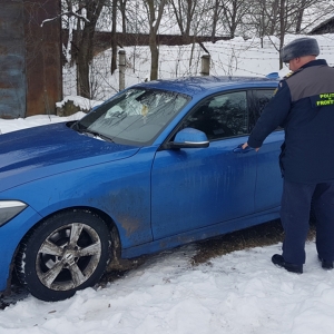 Autoturism de lux furat din Norvegia, descoperit în Botoşani