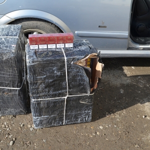 Capturi importante de țigări la frontiera de nord