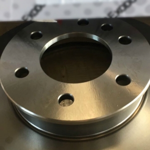 Piese auto susceptibile a fi contrafăcute, confiscate în Portul Constanţa Sud Agigea