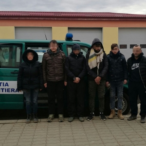 28 de cetăţeni irakieni, depistaţi la frontiera cu Serbia