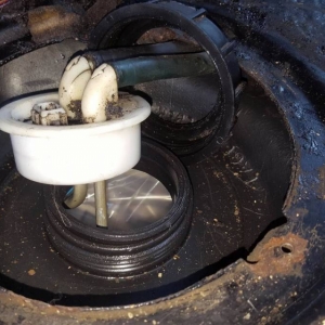 Rezervor modificat pentru transportul ilegal de motorină