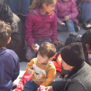 27 children and 52 adults, rescued by the  Romanian Border Police in Frontex - POSEIDON SEA operations