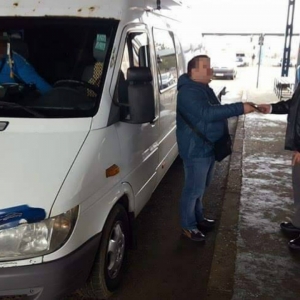 Un document fals, trei infracţiuni