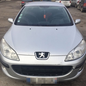 Autoturisme căutate în străinătate, oprite la frontiera de vest